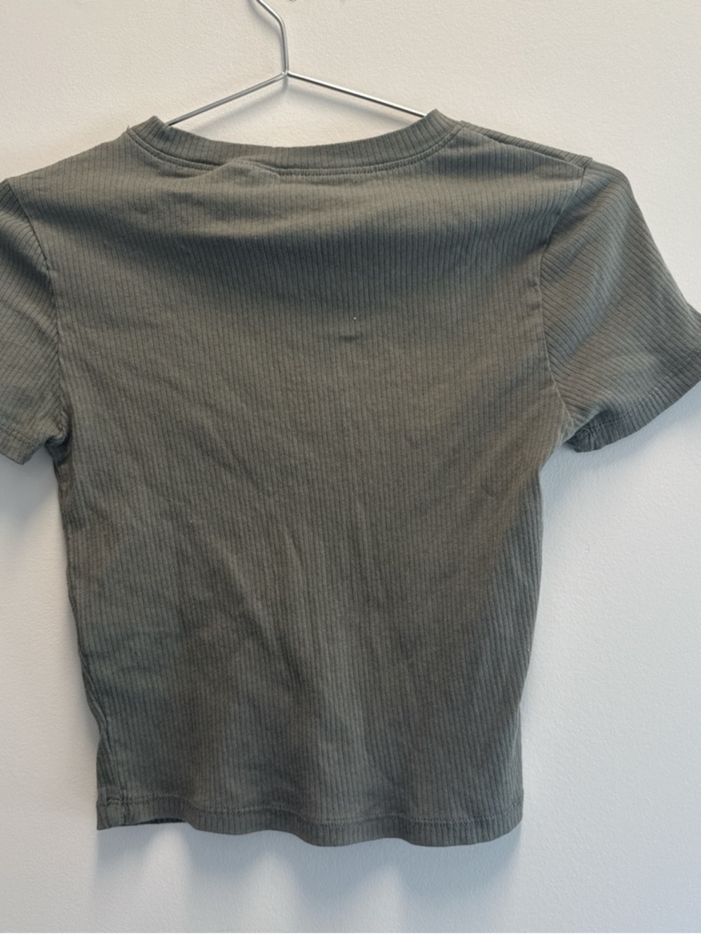 Divided Olive Ribbed Short Sleeve Tee - Picture 3 of 3